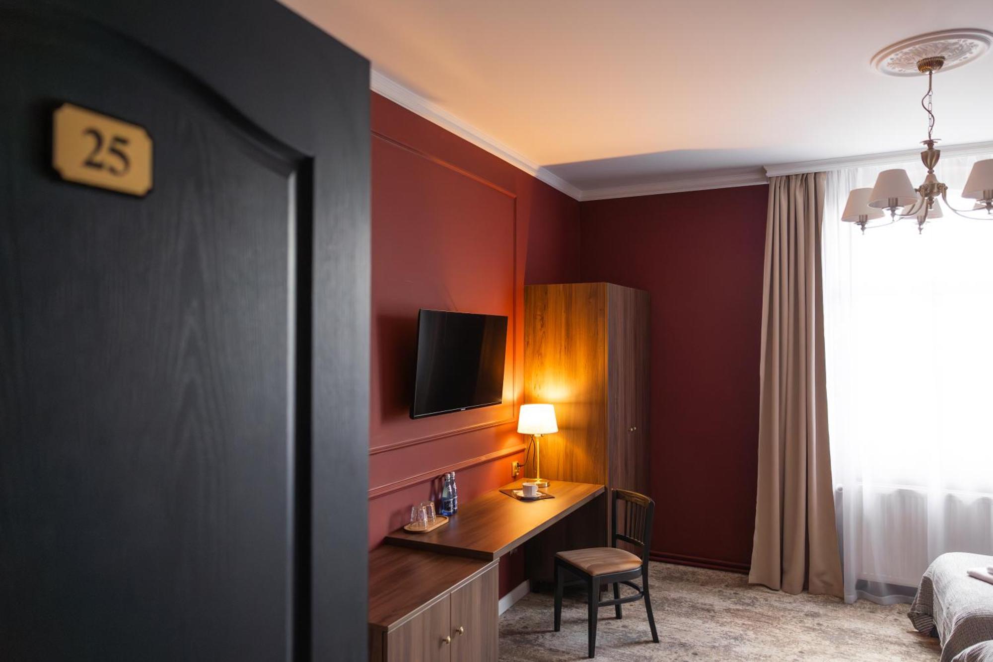 סטארגארד שצ'צ'סינסקי Hotel Maly Mlyn מראה חיצוני תמונה